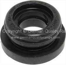 German quality plug for master cylinder 12mm/22mm - OEM PART NO: 357611817