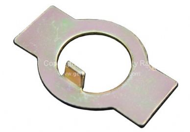 German quality front axle lock plate - OEM PART NO: 111405681