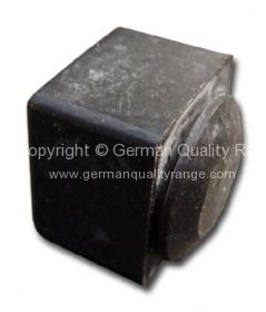 German quality rubber stop for clutch pedal Bus - OEM PART NO: 211703291