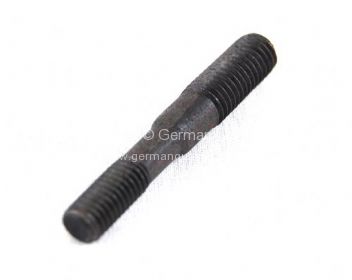 German quality rocker stud - OEM PART NO: 113101399B