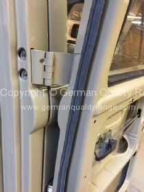 German quality double cab side door seal Bus LHD - OEM PART NO: 268841817